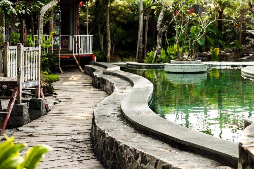 La Luna Resort Yogyakarta Sleman  Εξωτερικό φωτογραφία